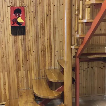 Case de vacanță Fecskefeszek Nyaralohaz