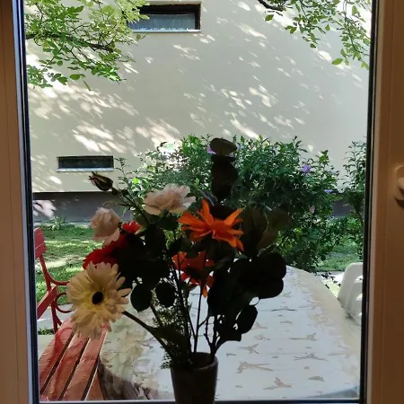 Case de vacanță Fecskefeszek Nyaralohaz *