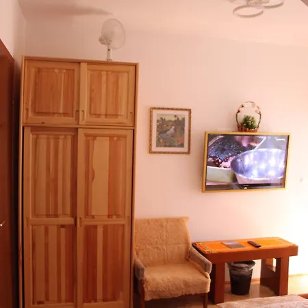 Case de vacanță Fecskefeszek Nyaralohaz *