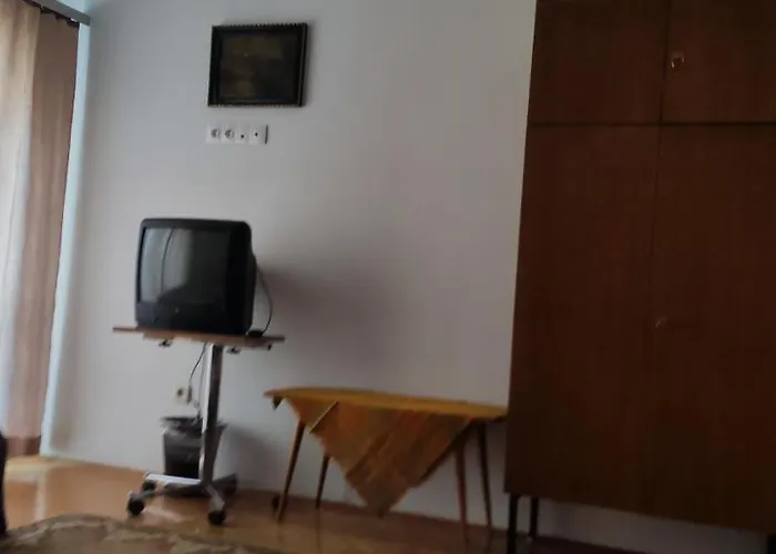 Fecskefeszek Nyaralohaz *