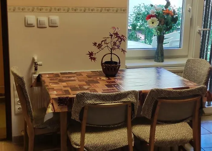 Fecskefeszek Nyaralohaz