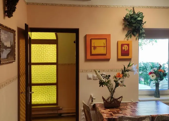 Fecskefeszek Nyaralohaz Hajdúszoboszló