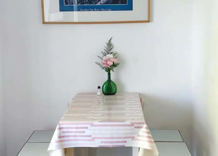 Fecskefeszek Nyaralohaz