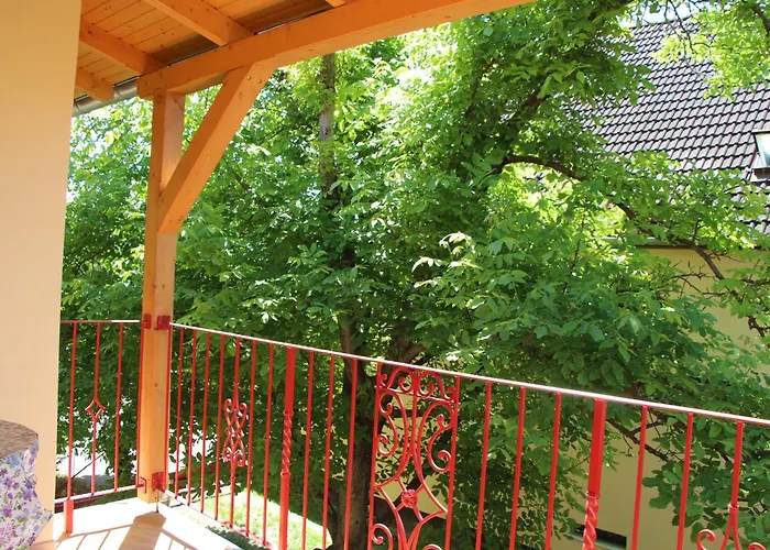 Fecskefeszek Nyaralohaz Hajdúszoboszló