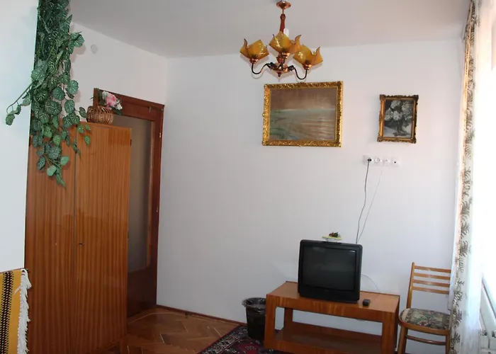 Fecskefeszek Nyaralohaz *