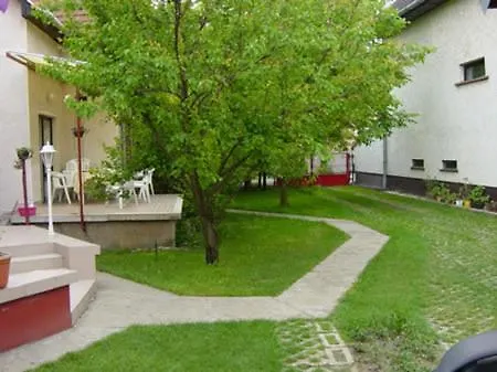 Fecskefeszek Nyaralohaz Casa vacanze *